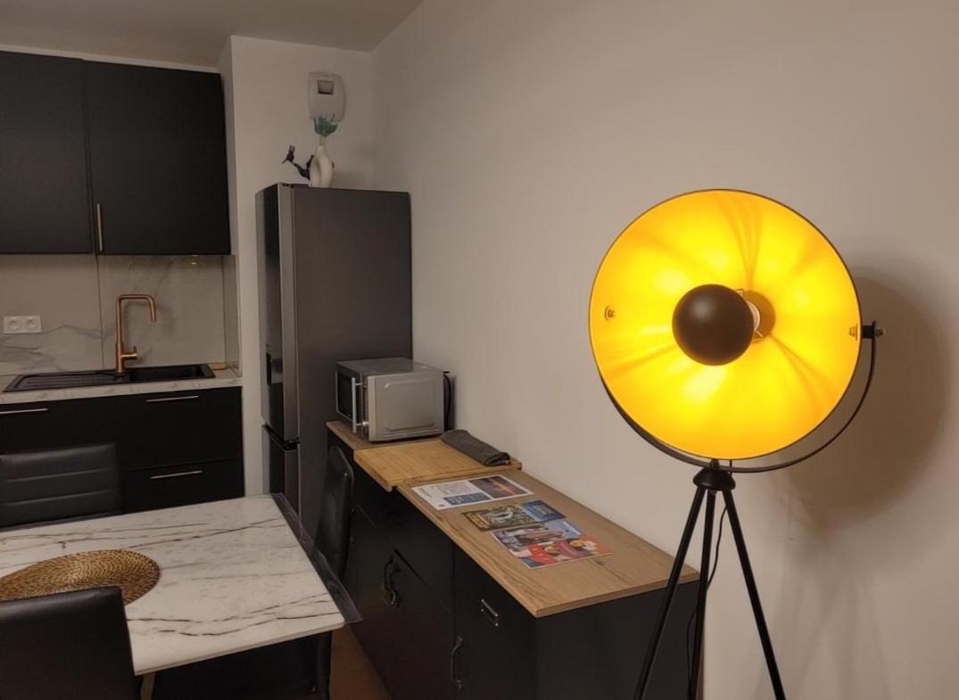 Appartement Chic 5 Min Disneyland/Vallee Village Serris Exteriör bild